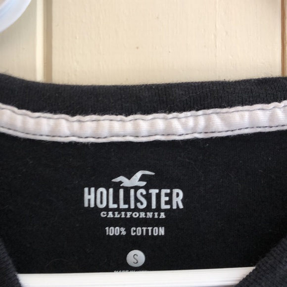 Hollister holographic long sleeve - Picture 4 of 5